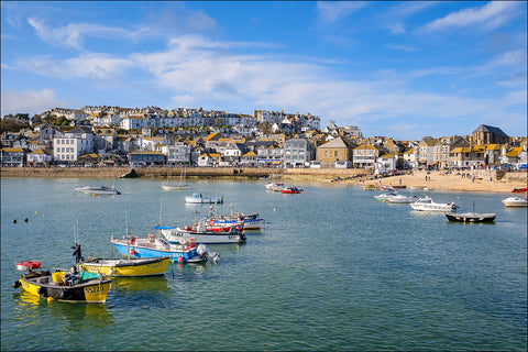07077 - St Ives